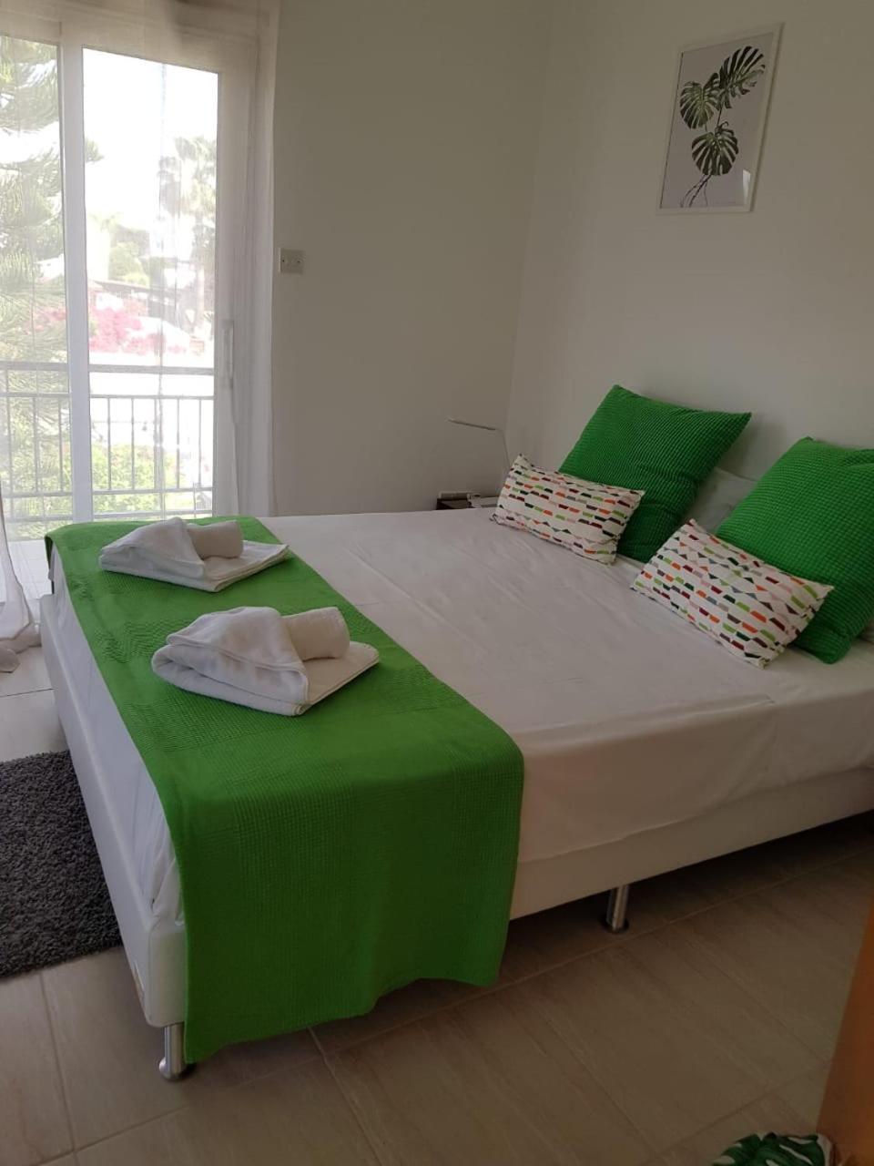 Villa Bouboulina Cyprus アヤナパ エクステリア 写真