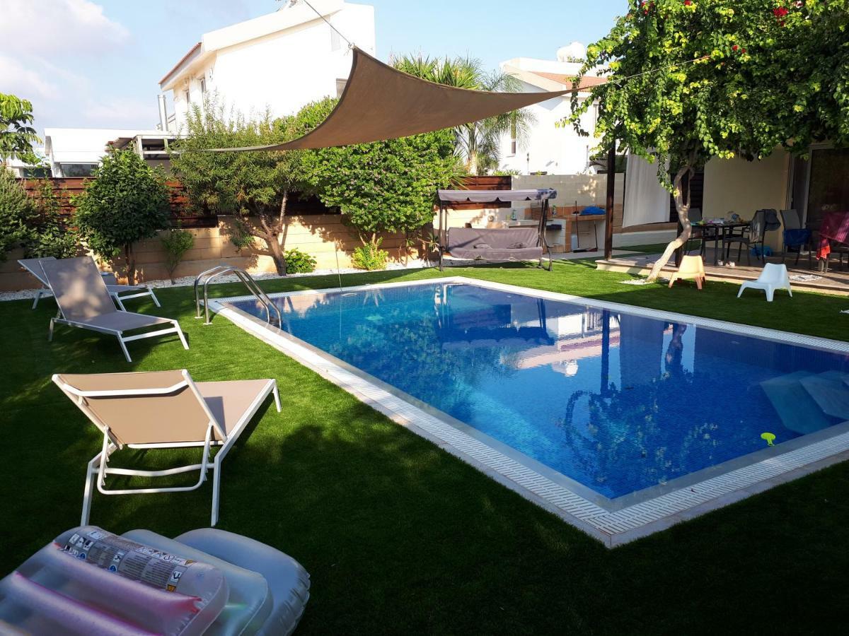 Villa Bouboulina Cyprus アヤナパ エクステリア 写真