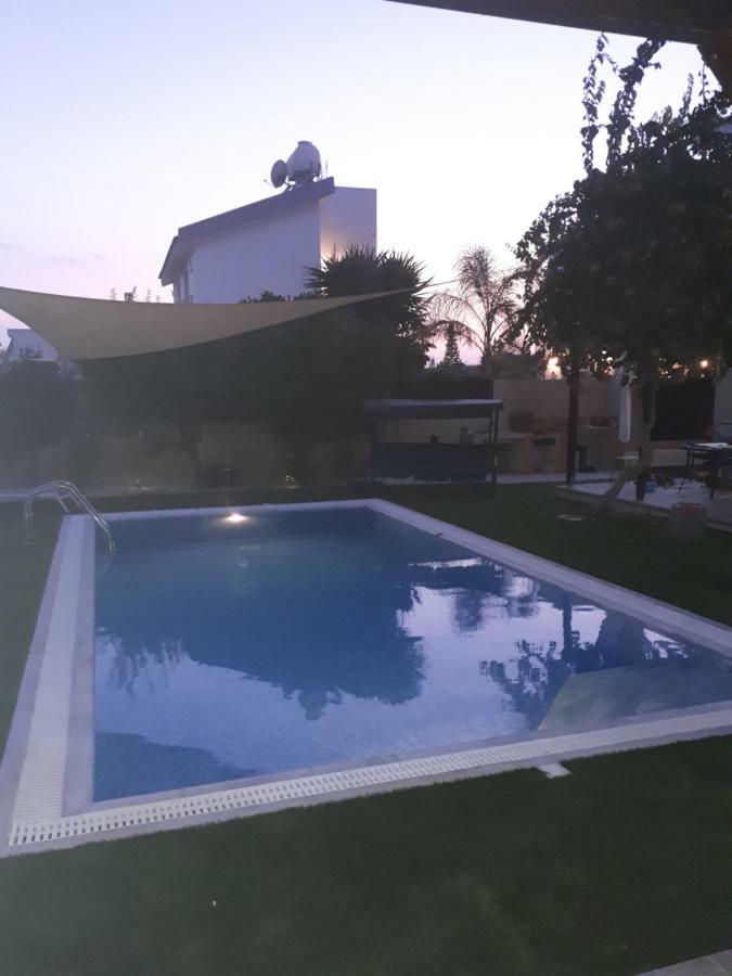 Villa Bouboulina Cyprus アヤナパ エクステリア 写真
