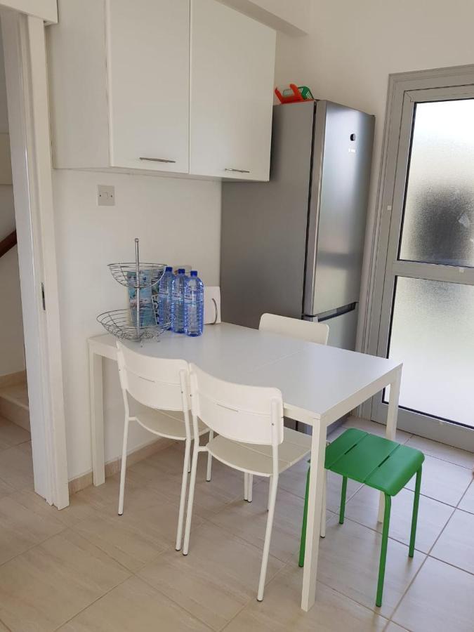 Villa Bouboulina Cyprus アヤナパ エクステリア 写真